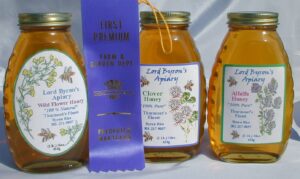 Raw Clover Honey (15.5 oz) - Image 2